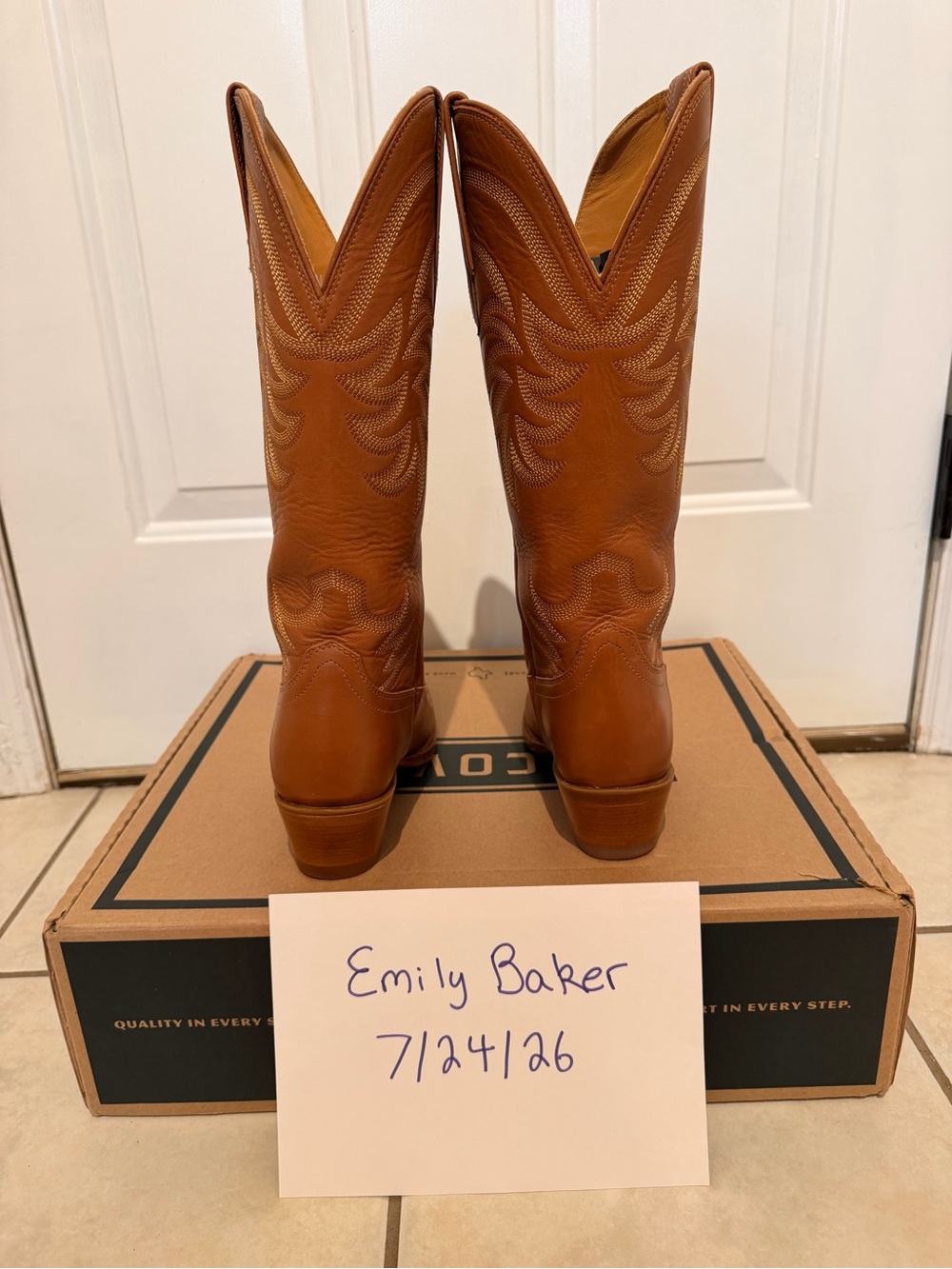 Tecovas Annie in Caramel Size 8 - Picture 4 of 8